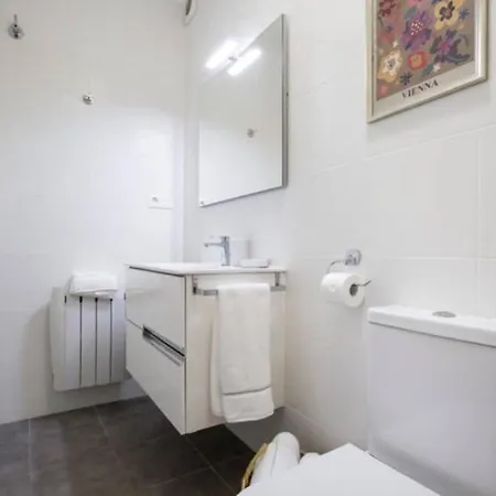 Large Terrace 3 Minutes From The Apartmán